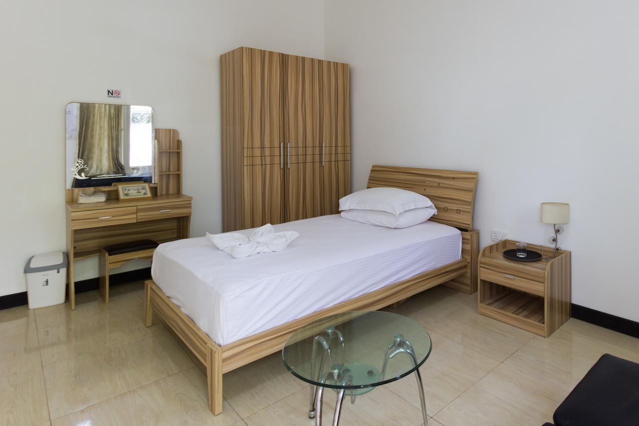 Surf Trip Maldives Hotel Thulusdhoo Exterior foto